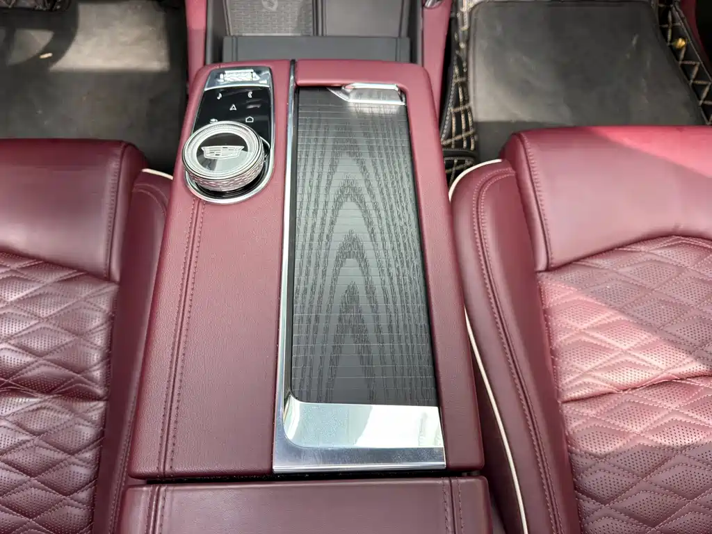 Cadillac CT6 — миниатюра 8