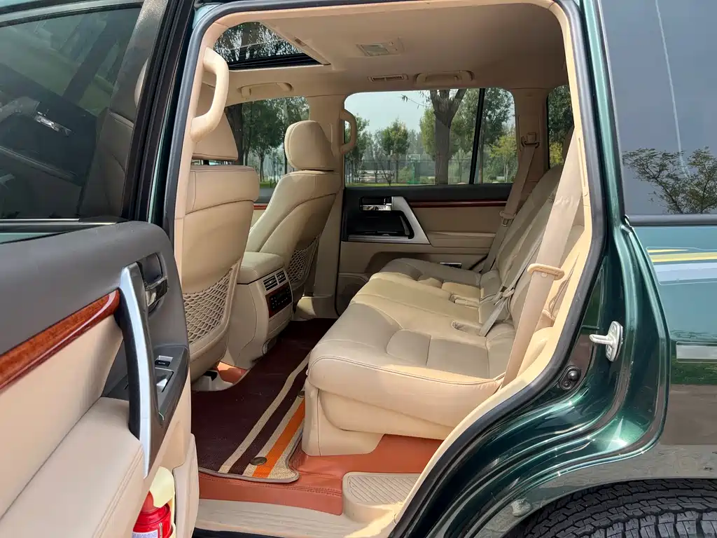 Toyota Land Cruiser — миниатюра 21