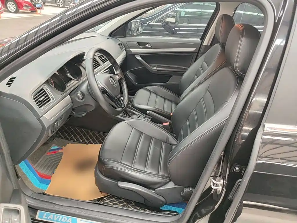 Volkswagen Lavida — миниатюра 15