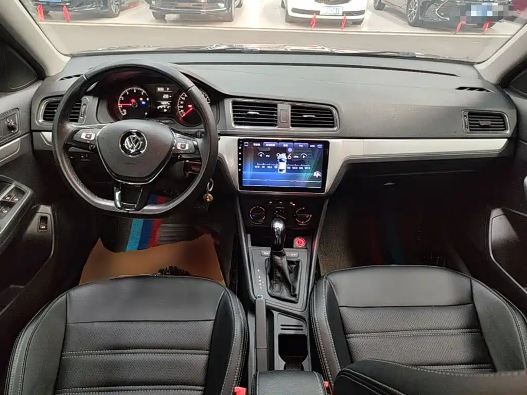 Volkswagen Lavida — миниатюра 10
