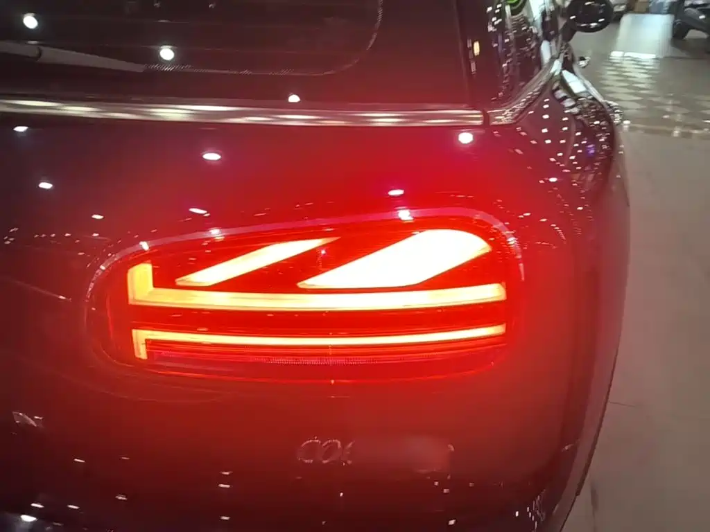 MINI Mini Clubman — миниатюра 8
