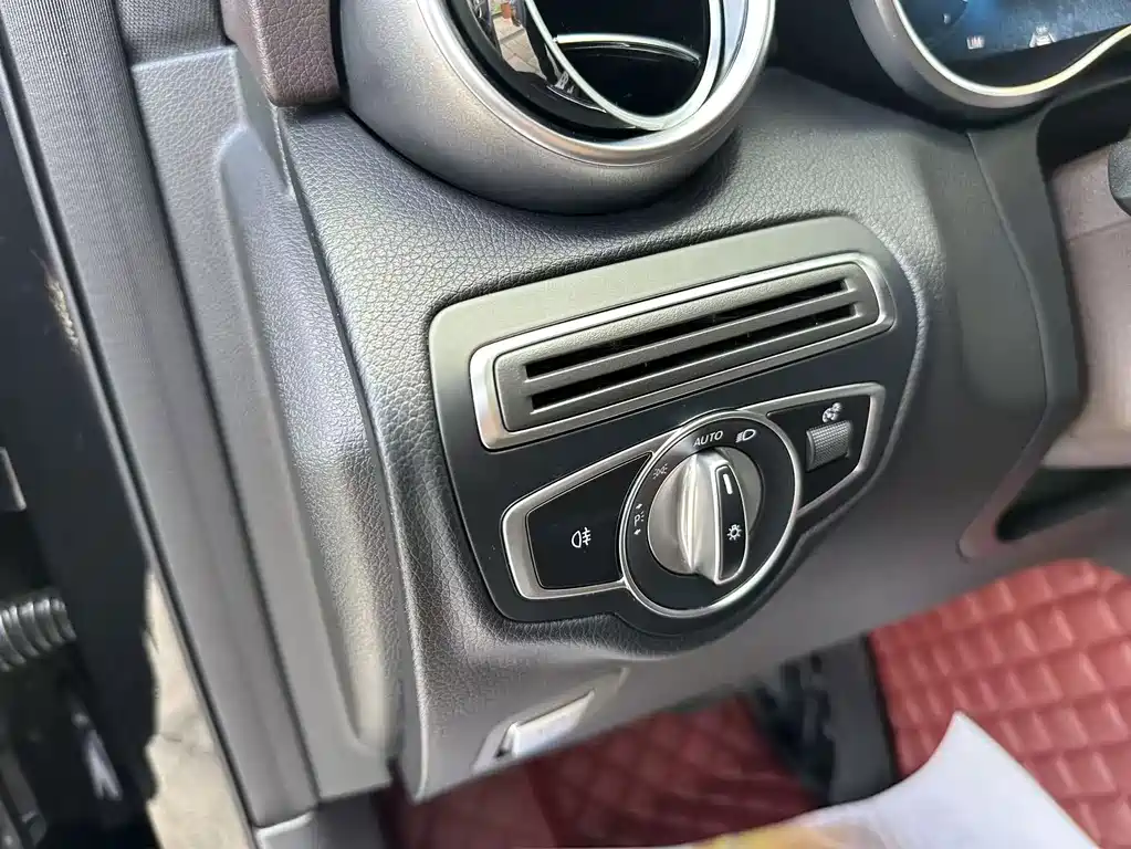 Mercedes-Benz GLC — миниатюра 23