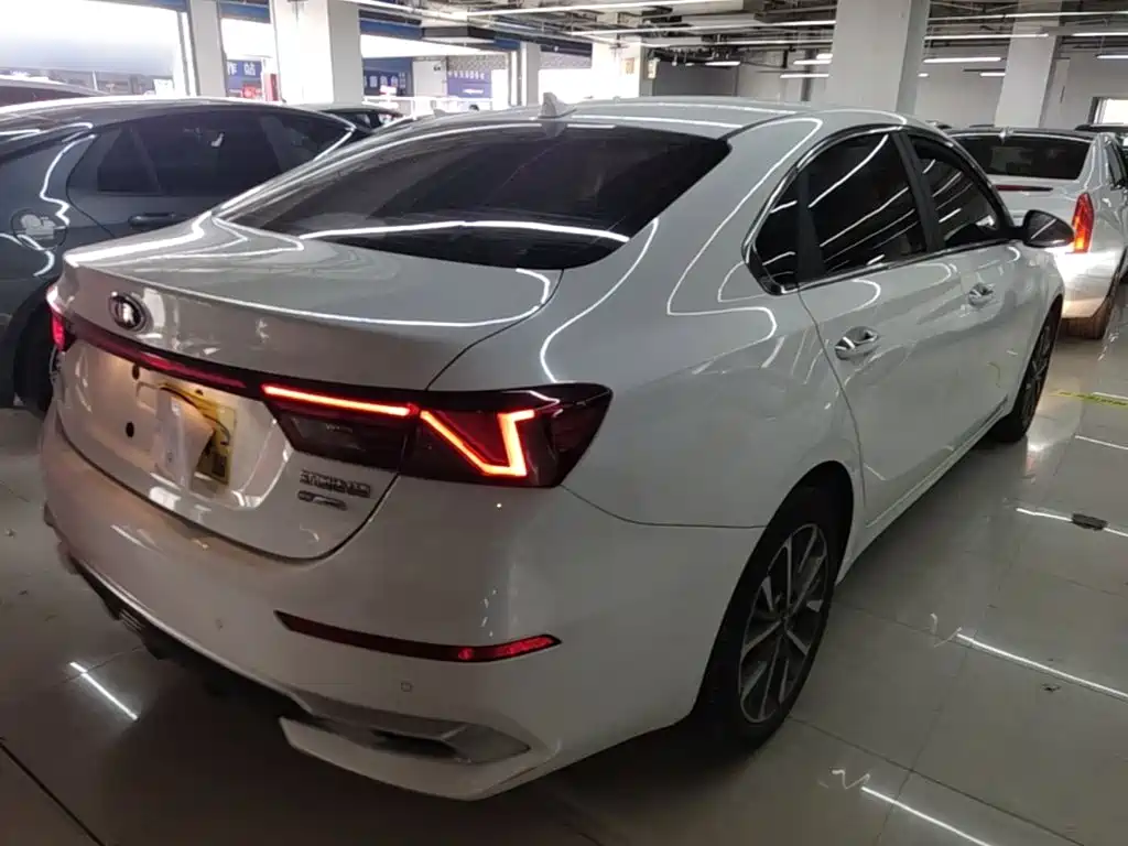 Kia K3 — миниатюра 7