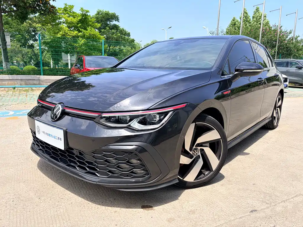 Volkswagen Golf 2023 380TSI DSG GTI