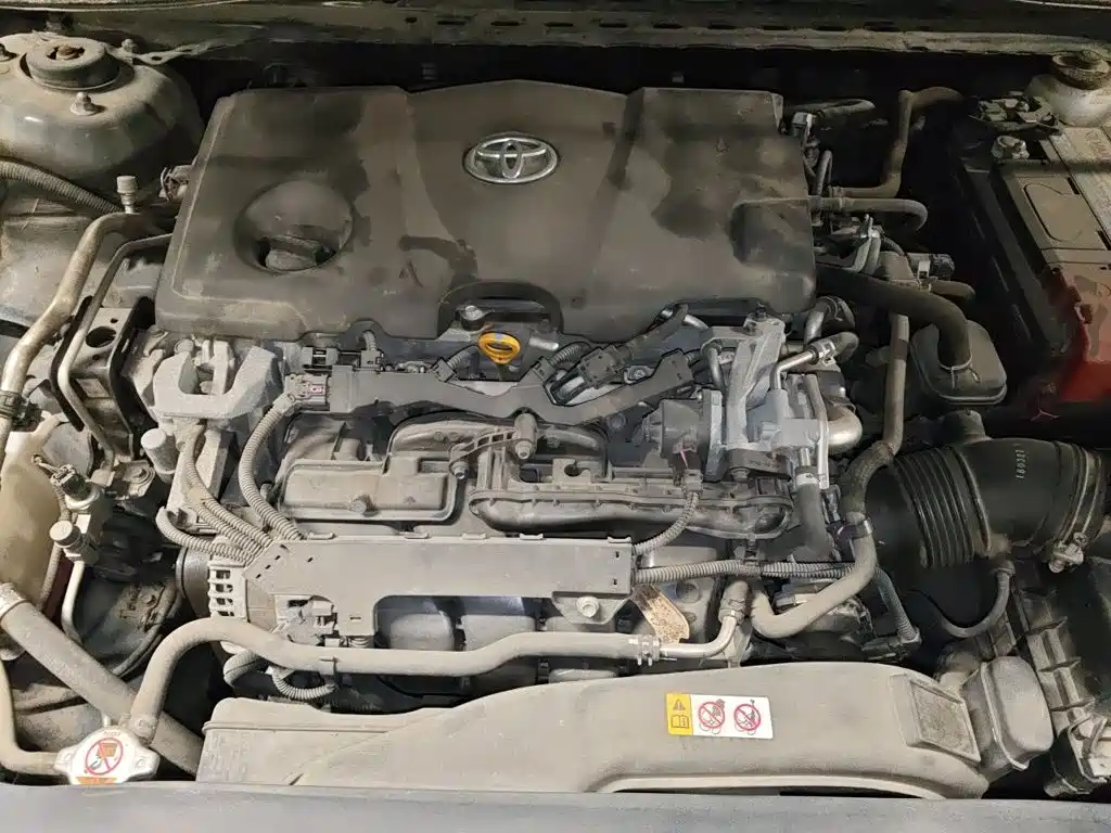 Toyota Camry — миниатюра 11