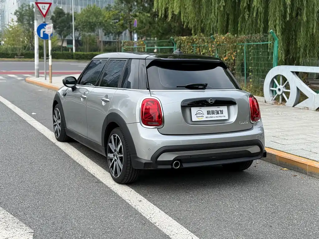 MINI Mini — миниатюра 6