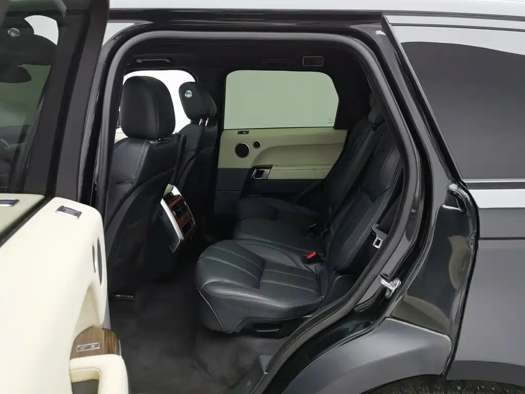 Land Rover Sport — миниатюра 15