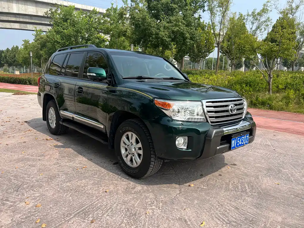 Toyota Land Cruiser — миниатюра 7