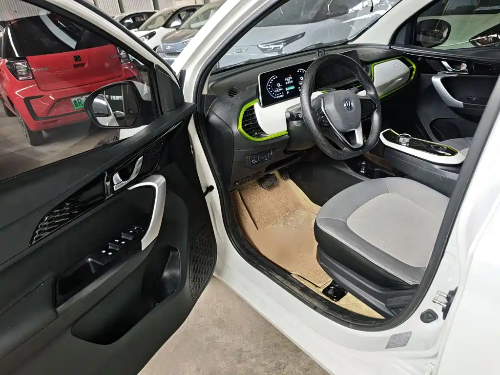 Changan Benben E-Star — миниатюра 16
