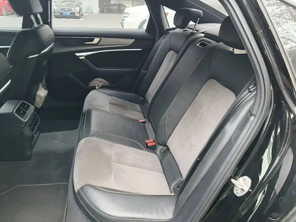 Audi A6L — миниатюра 22