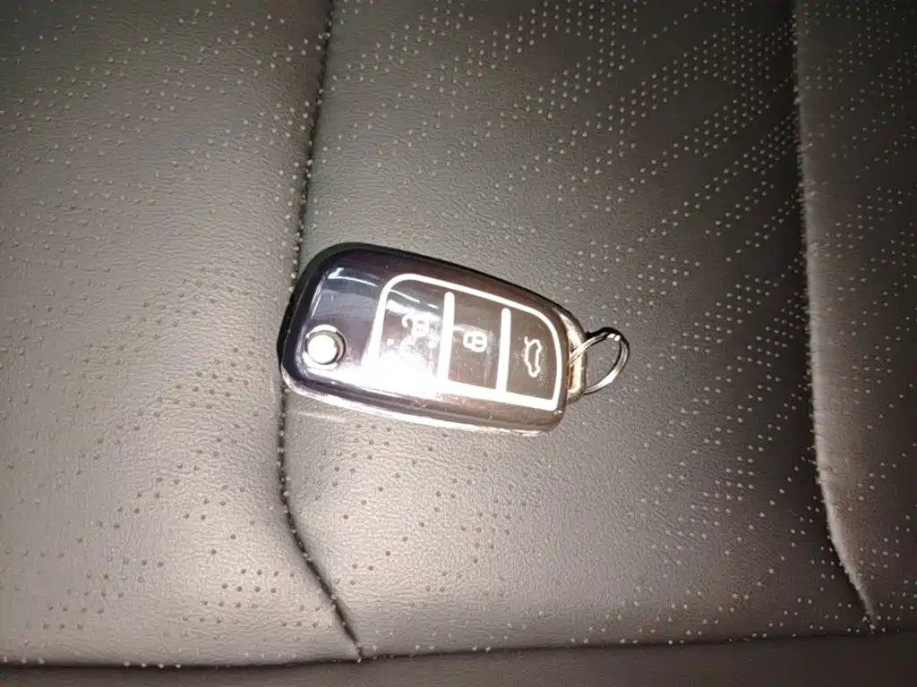 Geely Emgrand — миниатюра 9