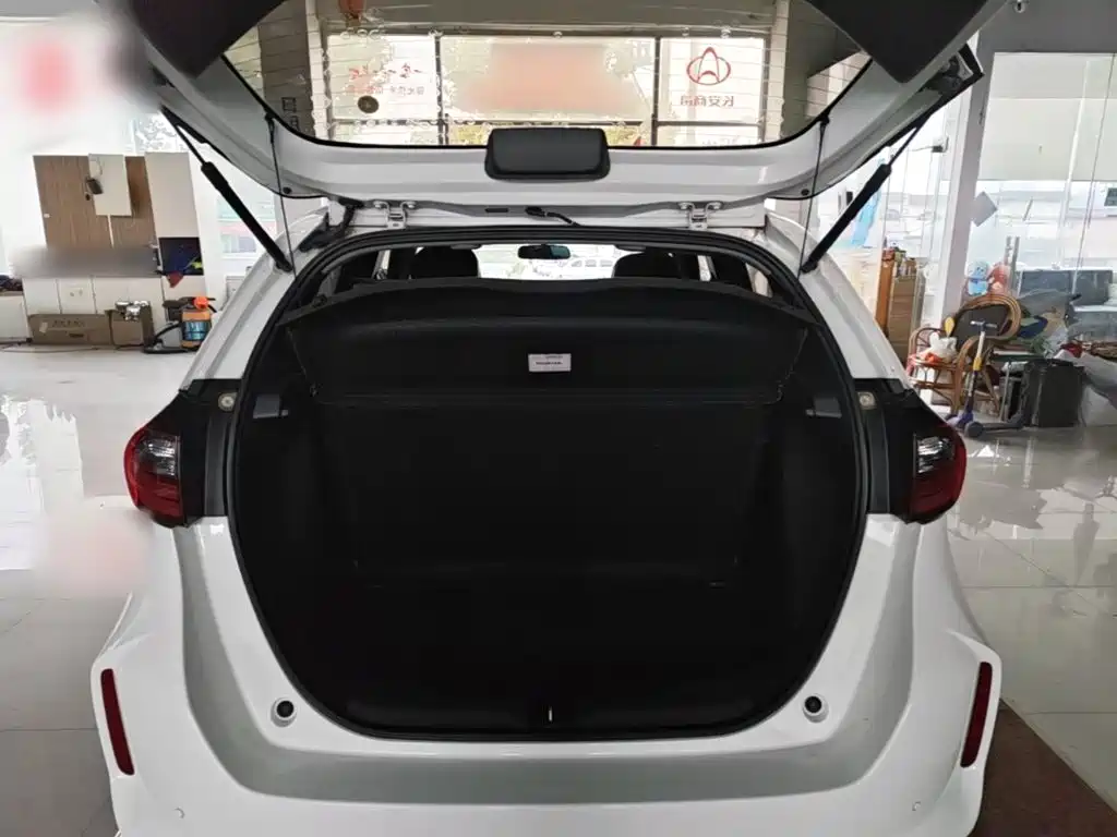 Honda Fit — миниатюра 19