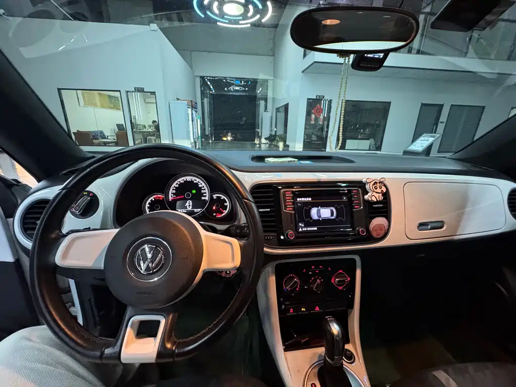 Volkswagen Beetle — миниатюра 5