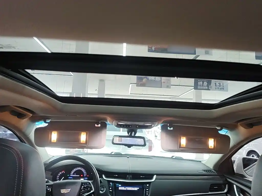 Cadillac XTS — миниатюра 18