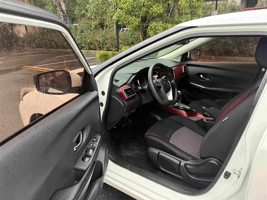 Nissan Bluebird 2016 1.6L CVT