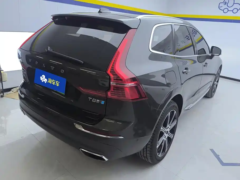 Volvo XC60 PHEV — миниатюра 3