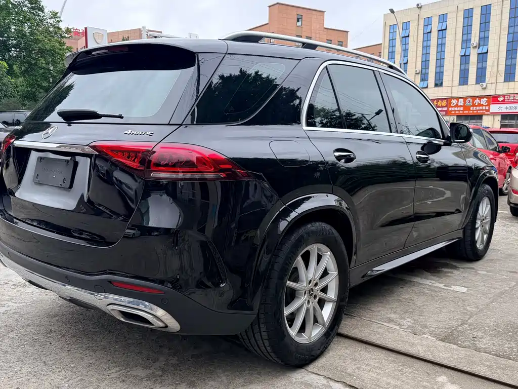 Mercedes-Benz GLE (Import) — миниатюра 4