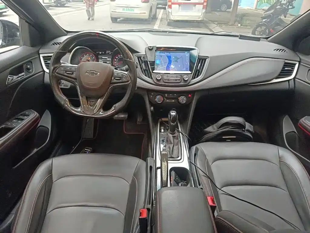 Chevrolet Monza — миниатюра 10