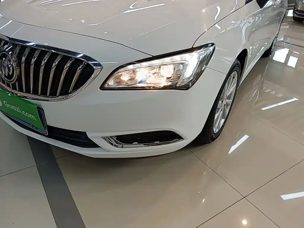 Buick Verano — миниатюра 24