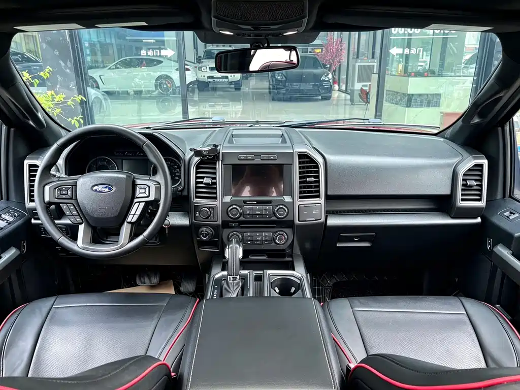 Ford F-150 Raptor — миниатюра 5