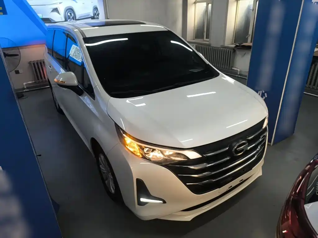 GAC Motor Trumpchi M6 — миниатюра 4