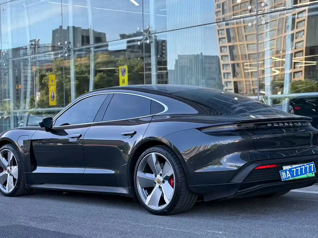 Porsche Taycan 2019 Taycan 4S