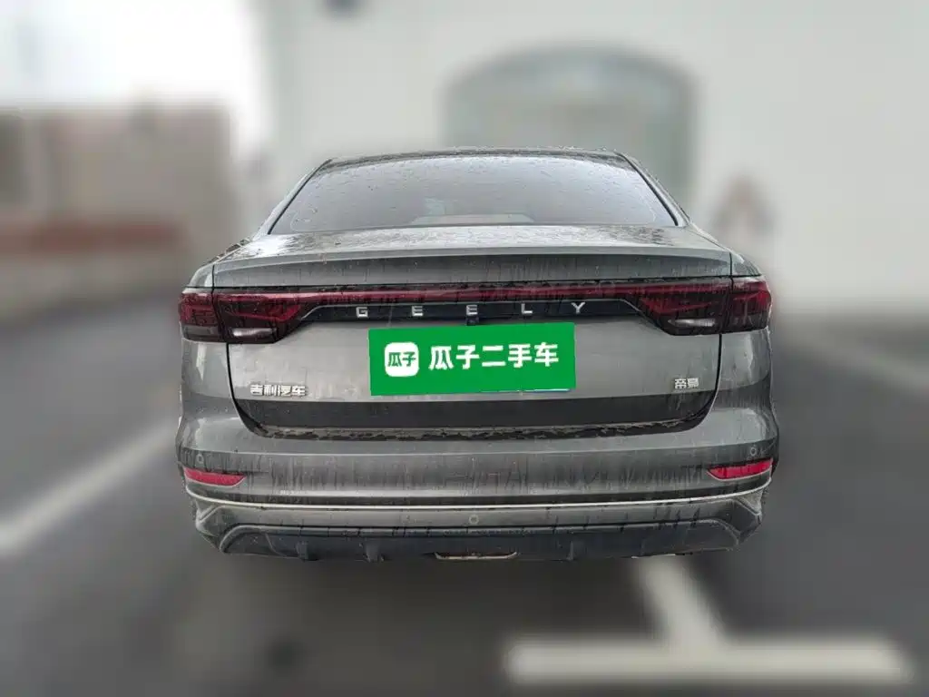 Geely Emgrand — миниатюра 4