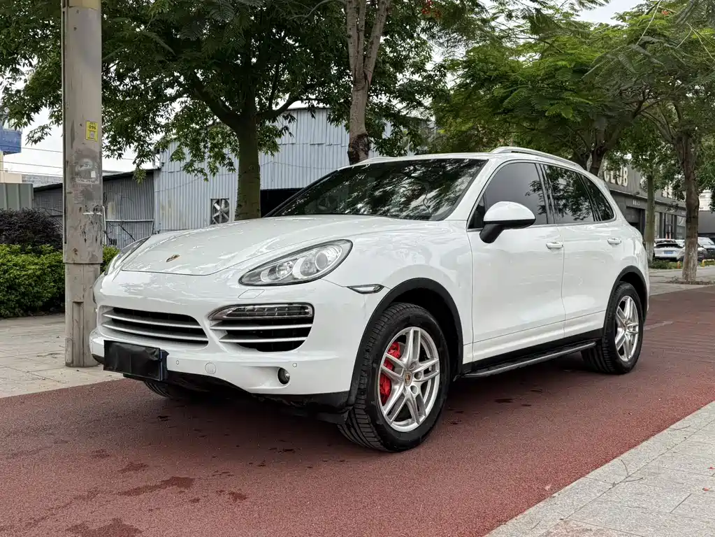 Porsche Cayenne 2014