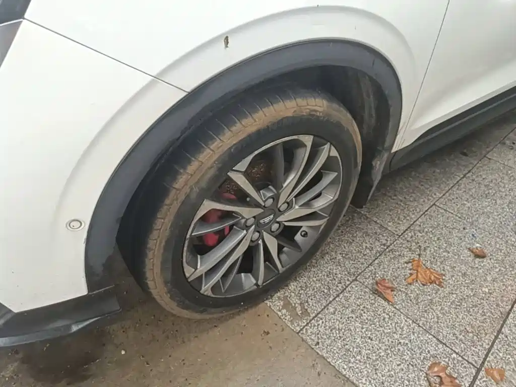 Geely Binyue — миниатюра 23
