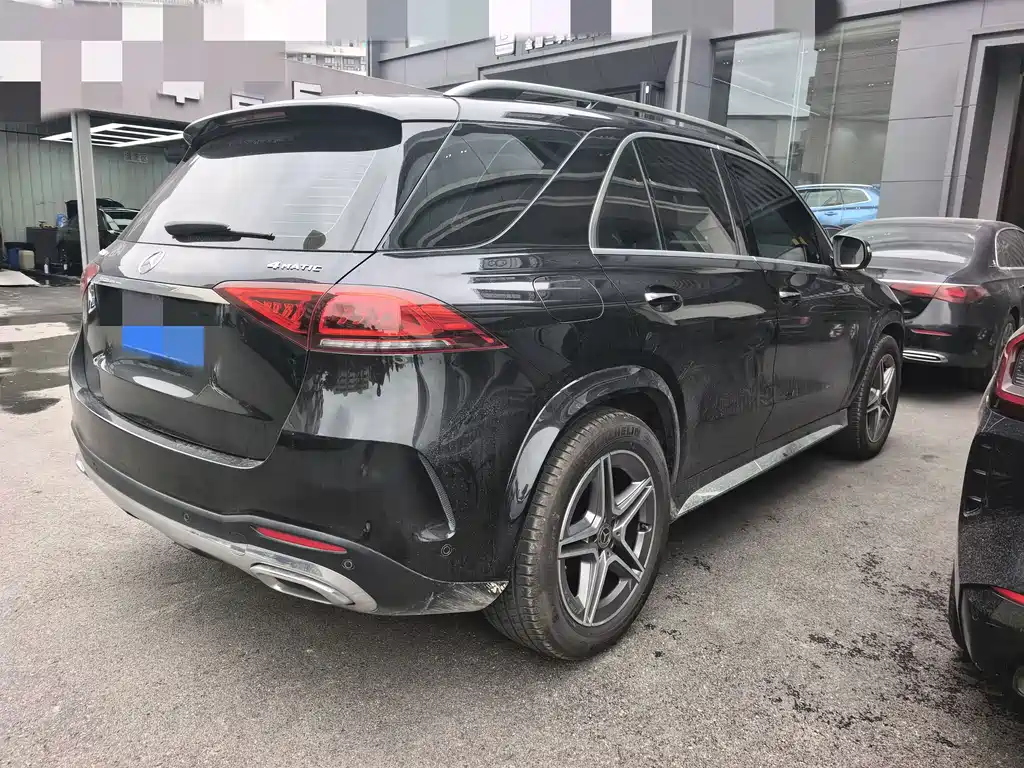 Mercedes-Benz GLE (Import) — миниатюра 4