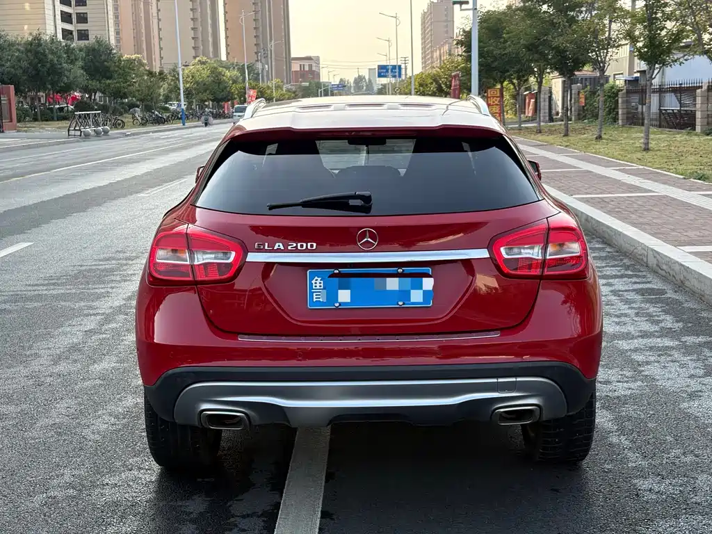 Mercedes-Benz GLA — миниатюра 2