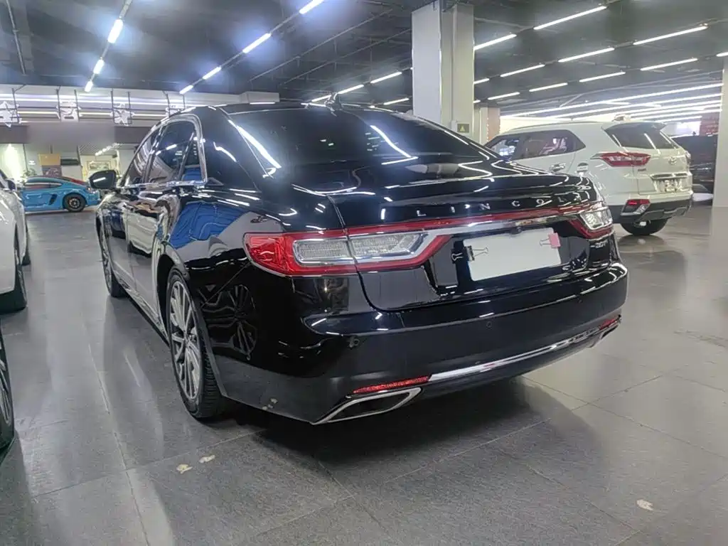 Lincoln Continental — миниатюра 5
