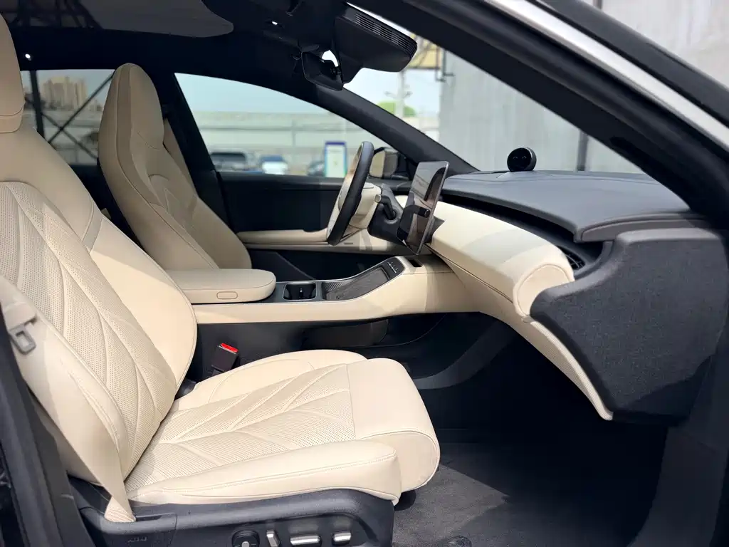 NIO ET5T — миниатюра 18