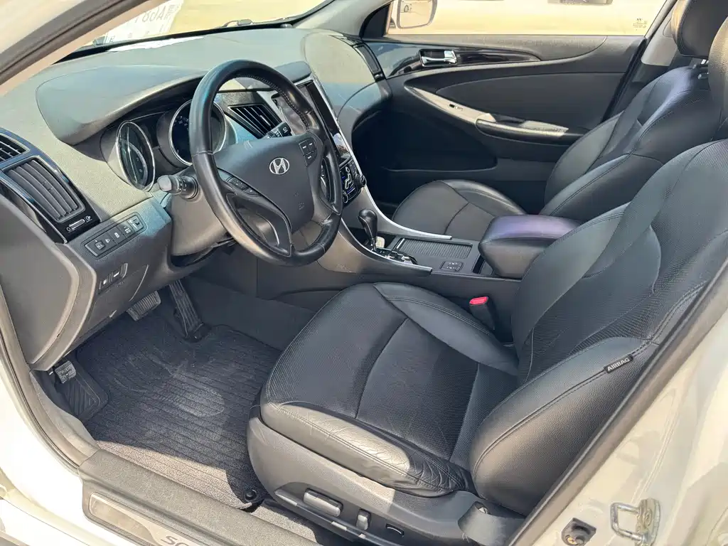 Hyundai Sonata — миниатюра 9