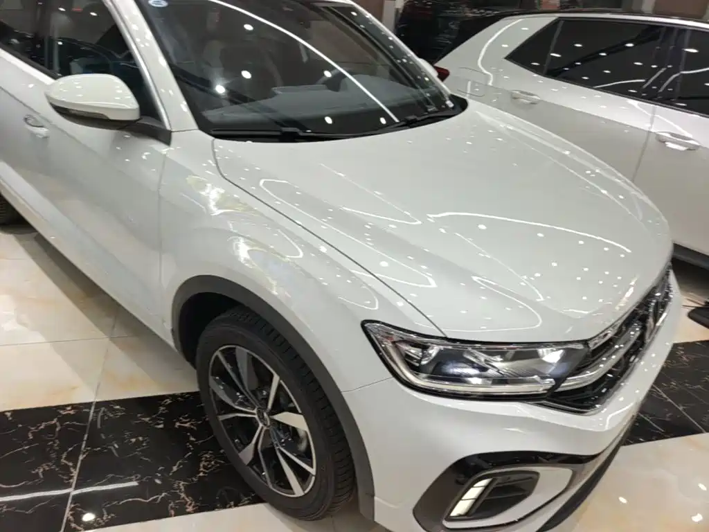 Volkswagen T-Roc — миниатюра 4
