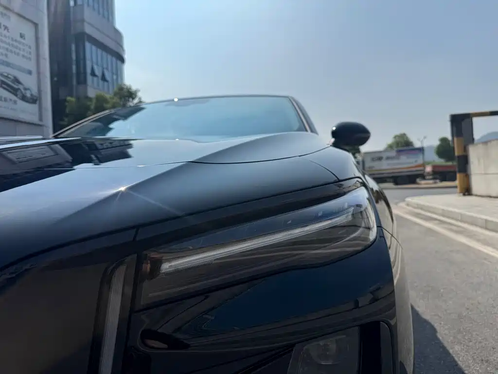 Hongqi Hongqi H5 — миниатюра 2