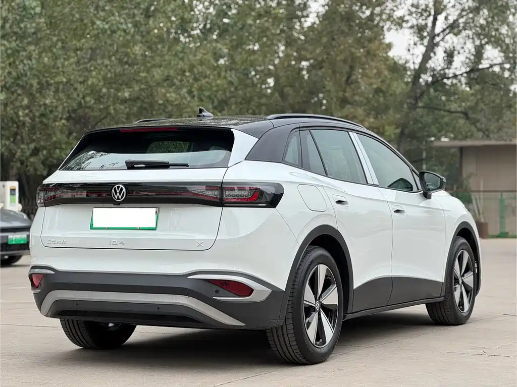 Volkswagen ID.4 X — миниатюра 4