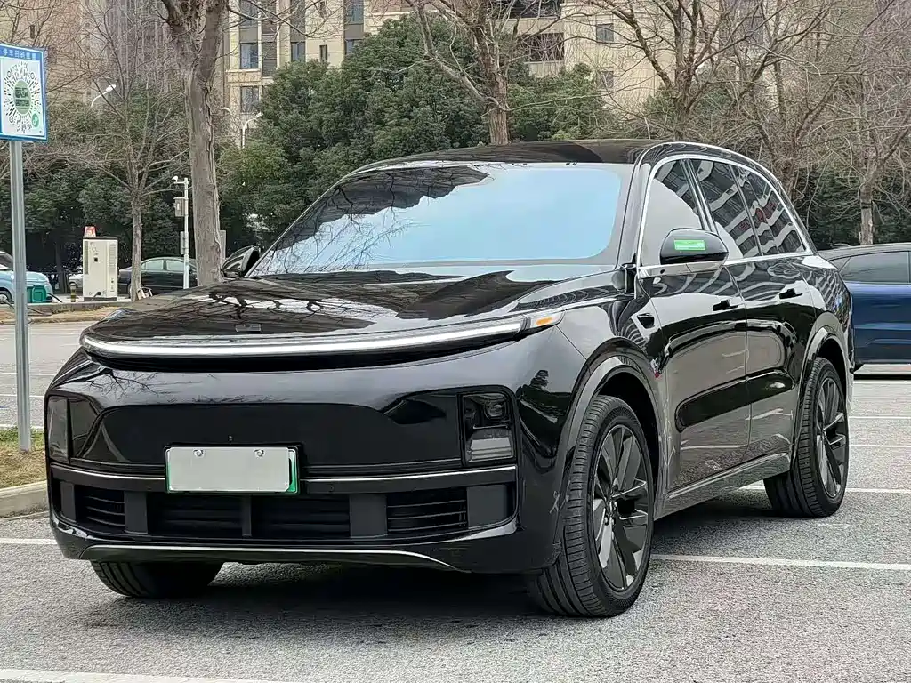 Li Auto L8 2024 Pro