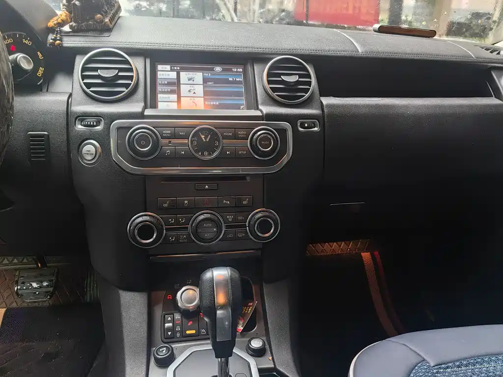 Land Rover Discovery 2012 5.0 V8 SE