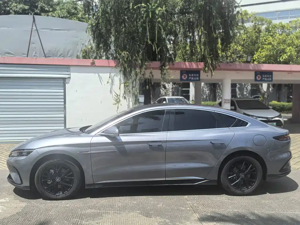 BYD Han — миниатюра 4