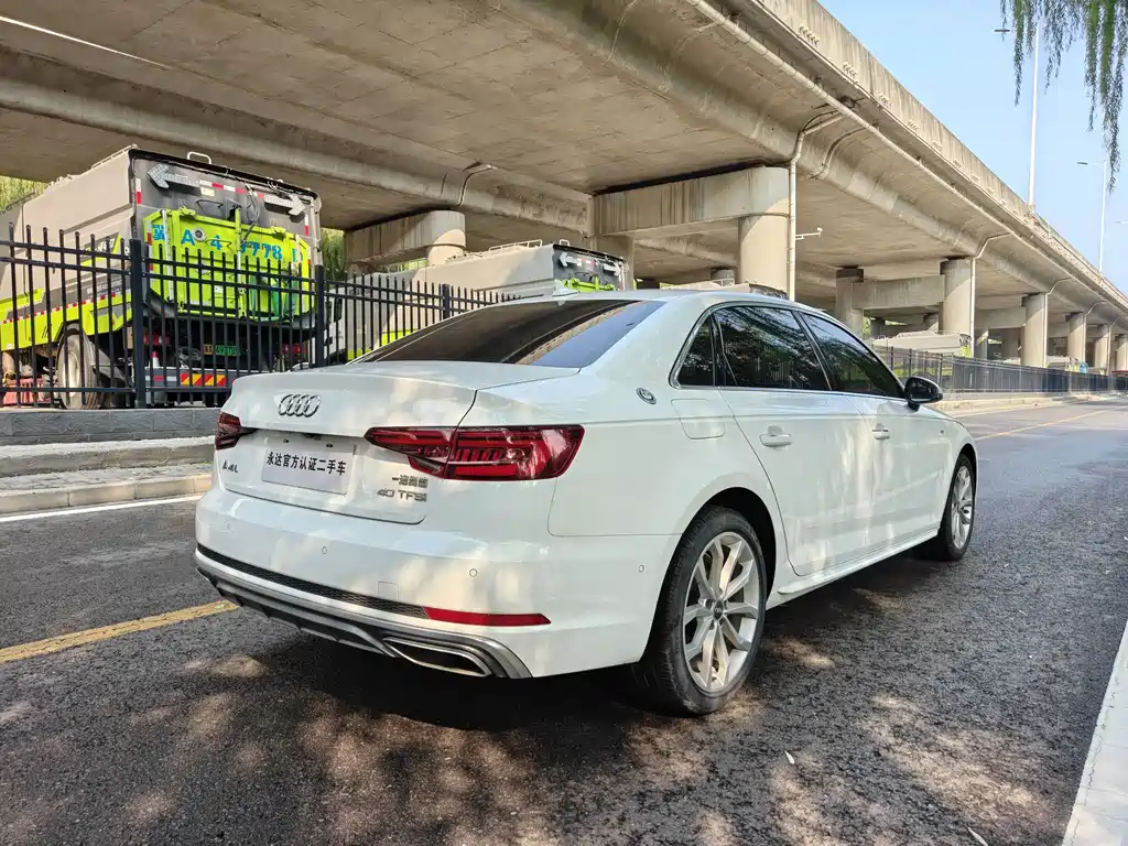 Audi A4L — миниатюра 11