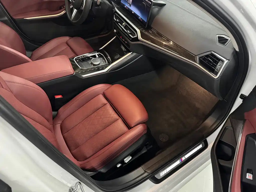 BMW 3 Series — миниатюра 17
