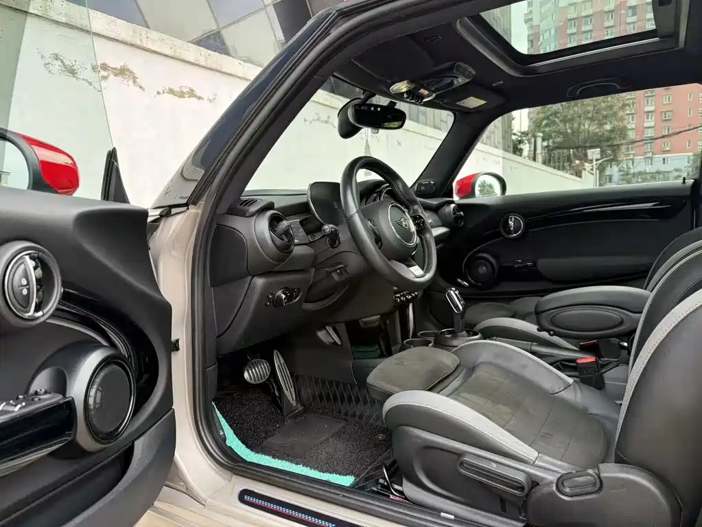 MINI Mini JCW — миниатюра 10