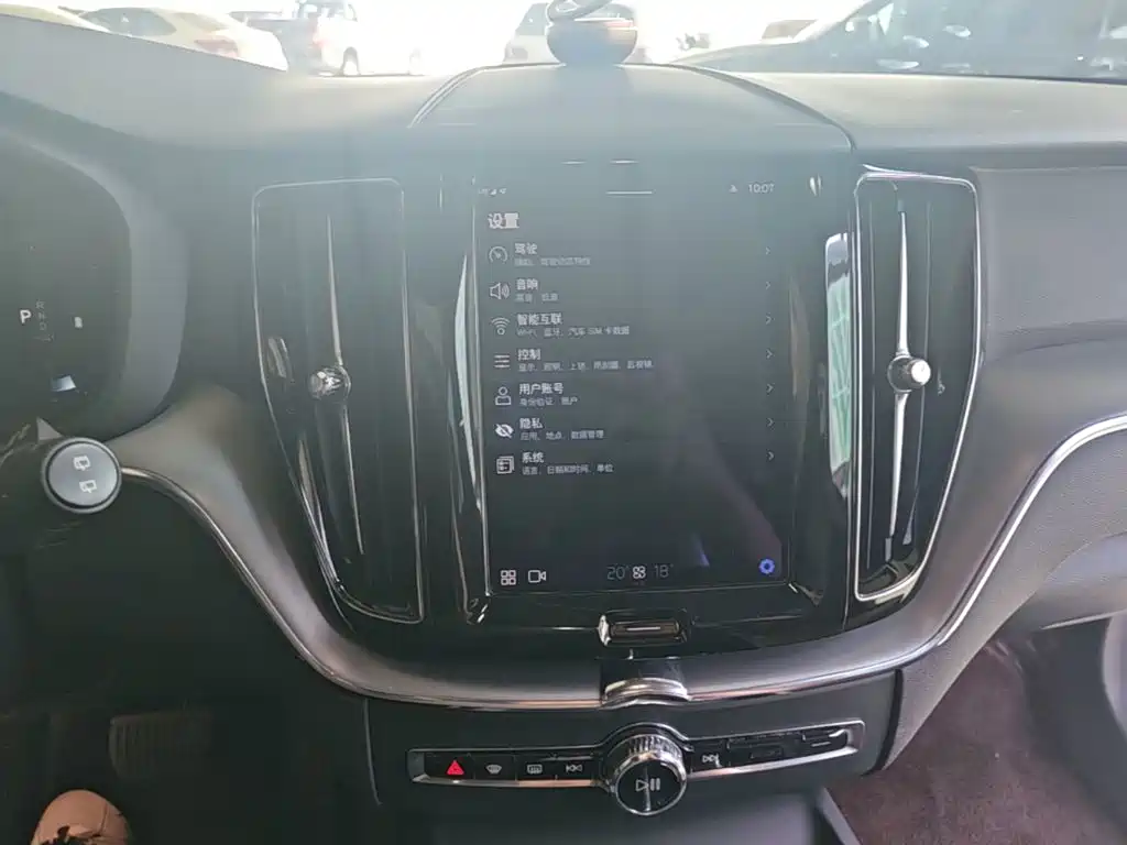Volvo XC60 — миниатюра 13