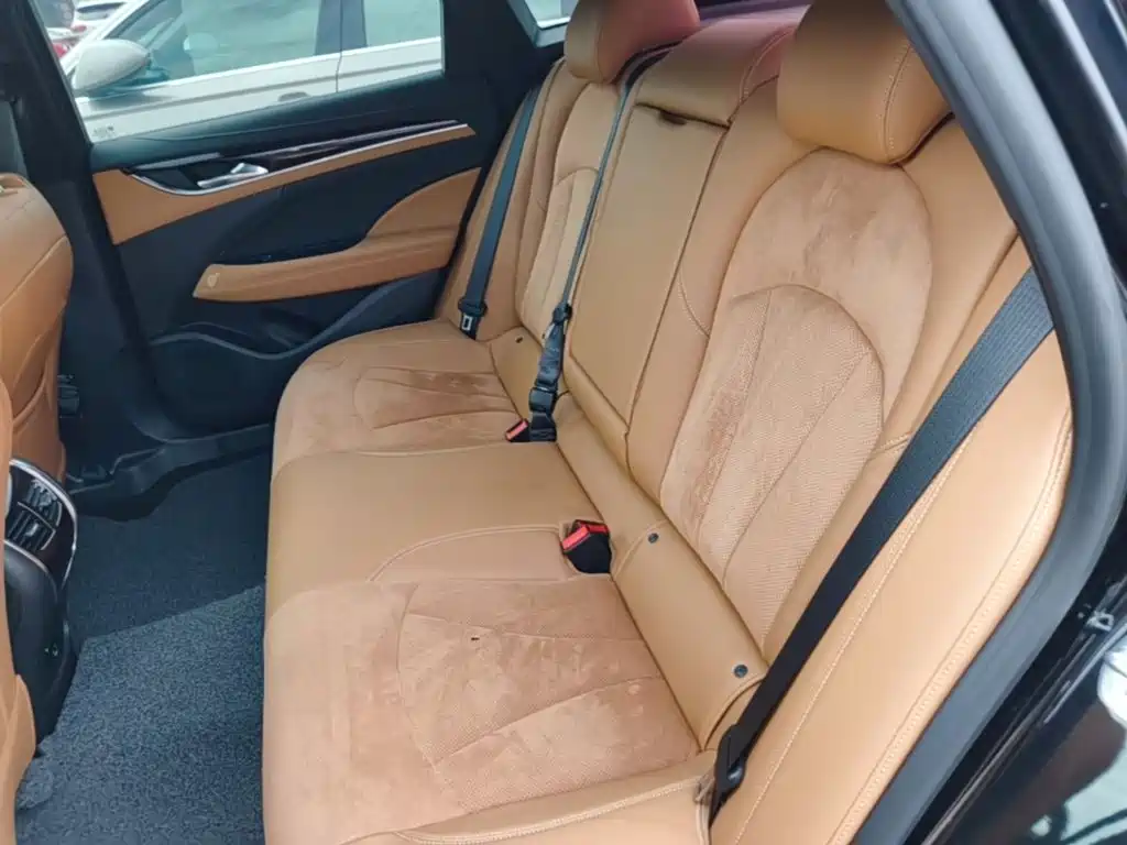 Buick LaCrosse — миниатюра 17