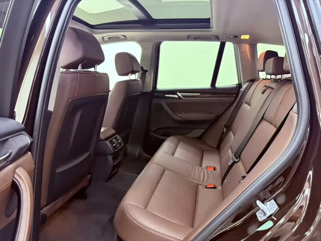 BMW X3 (Import) — миниатюра 8