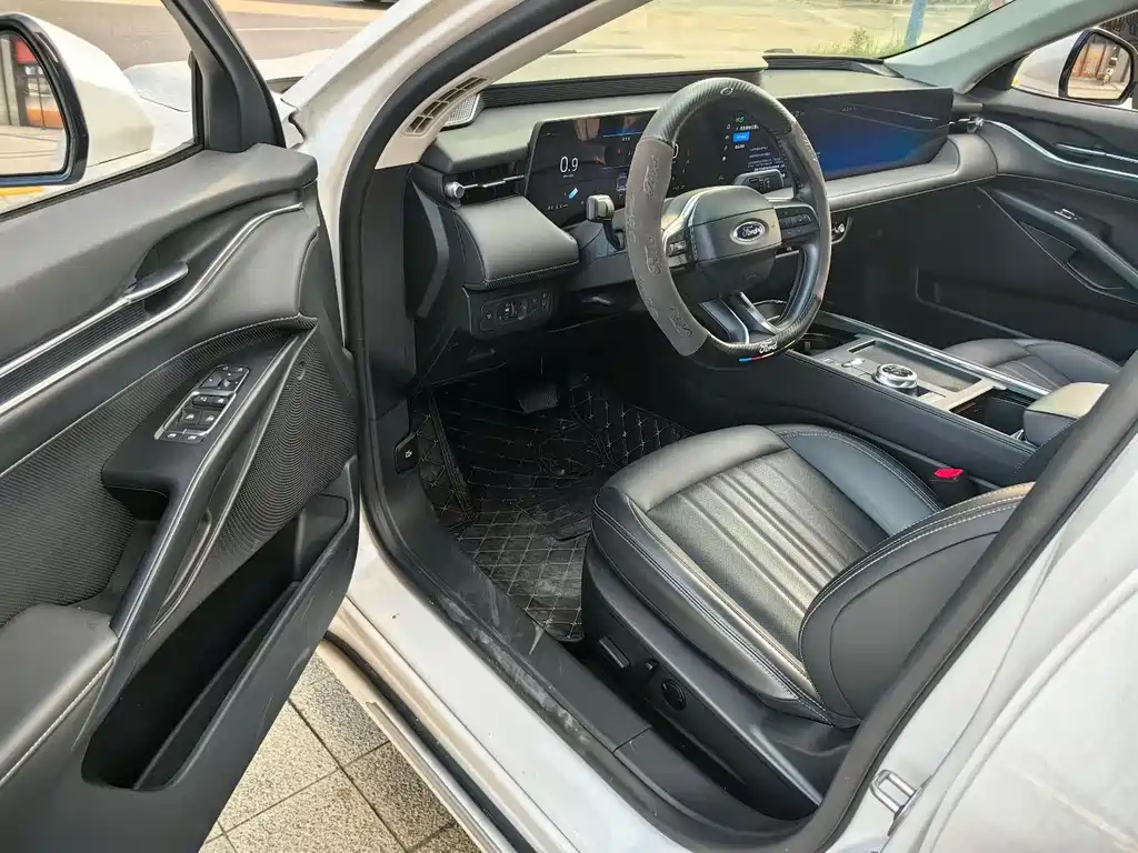 Ford Mondeo — миниатюра 4