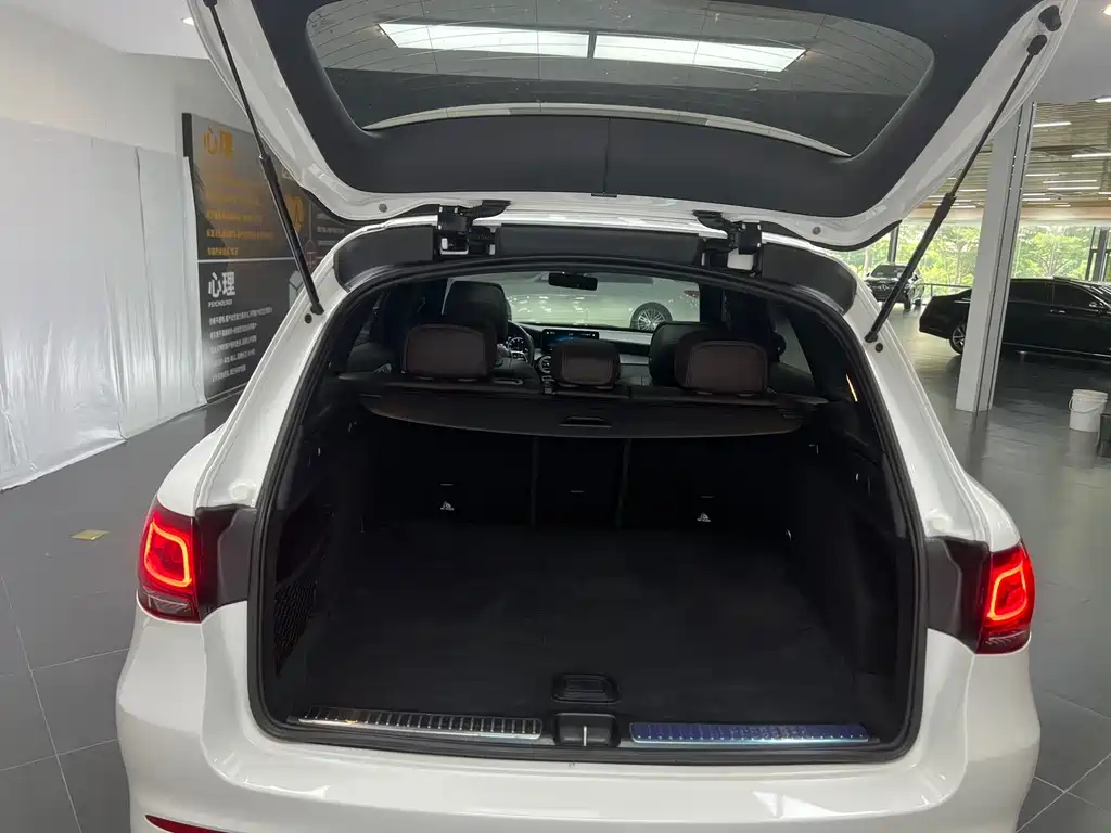Mercedes-Benz GLC — миниатюра 21