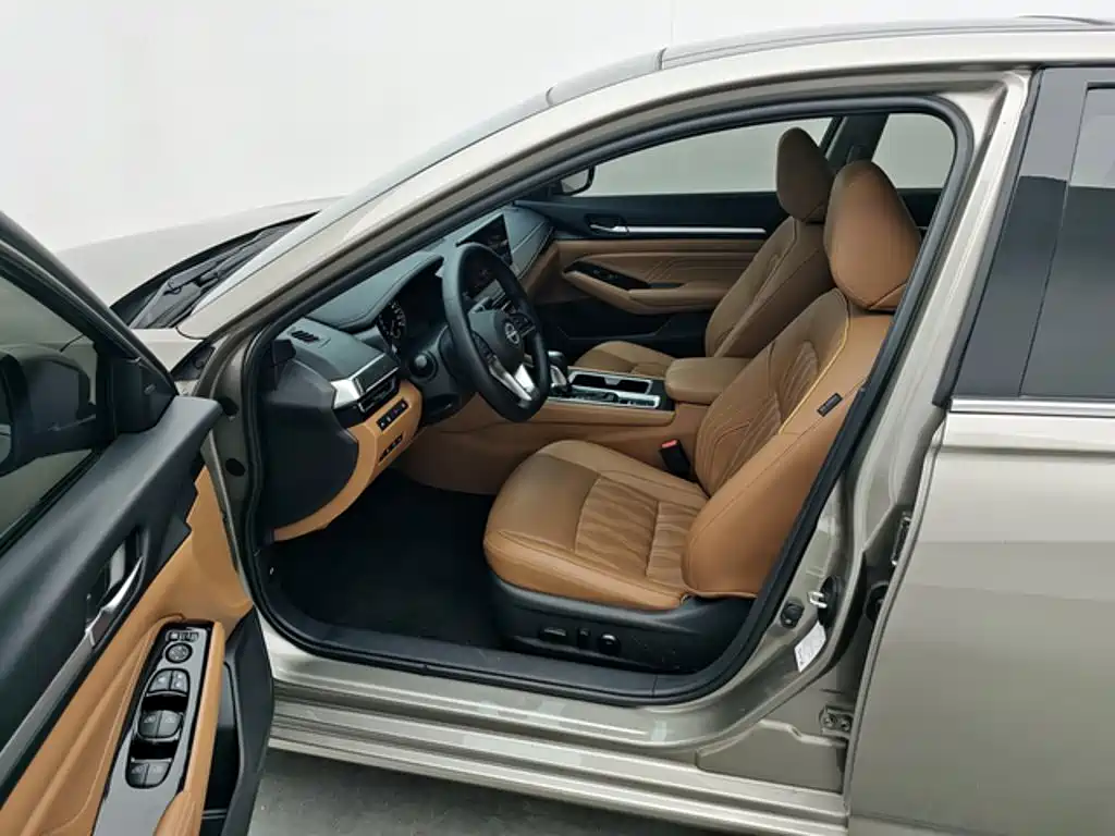 Nissan Teana — миниатюра 7