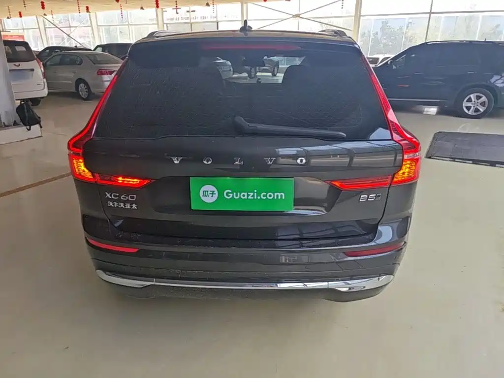 Volvo XC60 — миниатюра 6